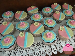 Cupcakes com flores
