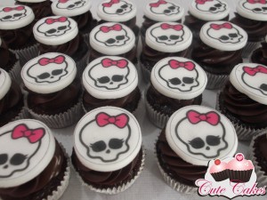 Mini cupcakes Monster High