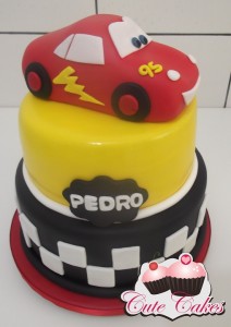 Bolo Carros