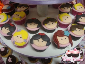 Mini cupcakes Princesas Disney Larissa