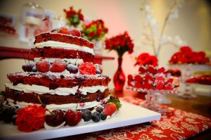 Naked cake frutas vermelhas