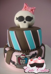 Bolo Monster High