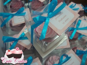 mini cupcakes lembrancinha