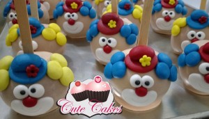 macas