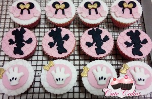 Festa Minnie rosa e dourado