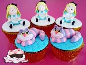 cupcakes Alice no país das maravilhas