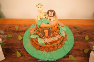 doces decorados no tema Safari