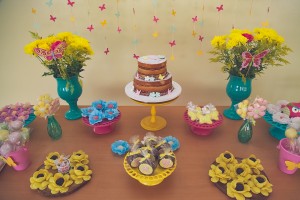 doces decorados no tema jardim