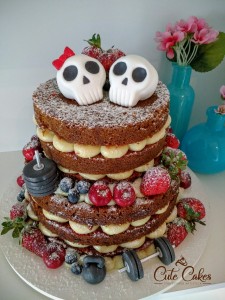 naked cake personalizado para casamento
