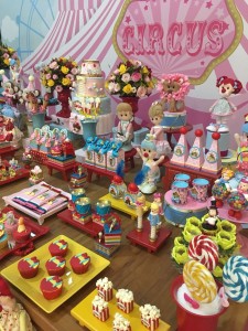 doces decorados circo rosa