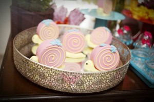 doces decorados no tema jardim