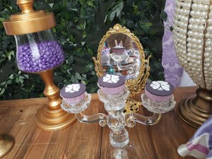 doces personalizados no tema princesa Sophia