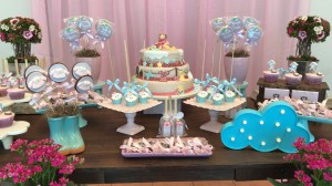 doces decorados para chá de bebê