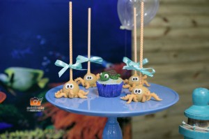 doces decorados no tema fundo do mar