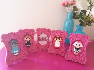 doces decorados no tema LOL Surprise