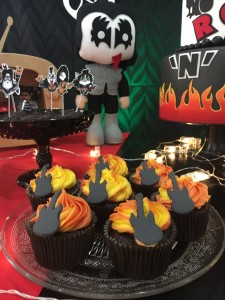 doces decorados rock n´roll