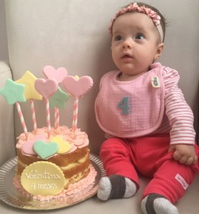 bolo para mesversário