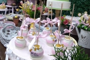 doces decorados abelhas abelhinhas