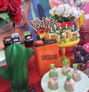 doces decorados Carros Disney