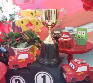 doces decorados Carros Disney