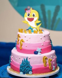 bolo decorado baby shark