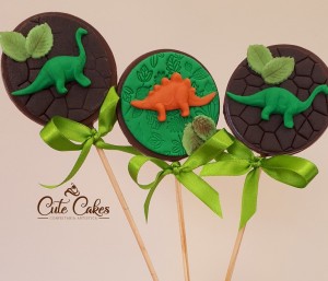 doces decorados dinossauro