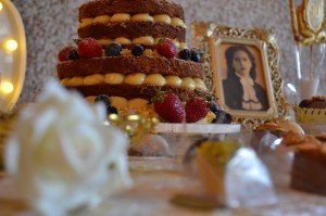 naked cake de frutas vermelhas
